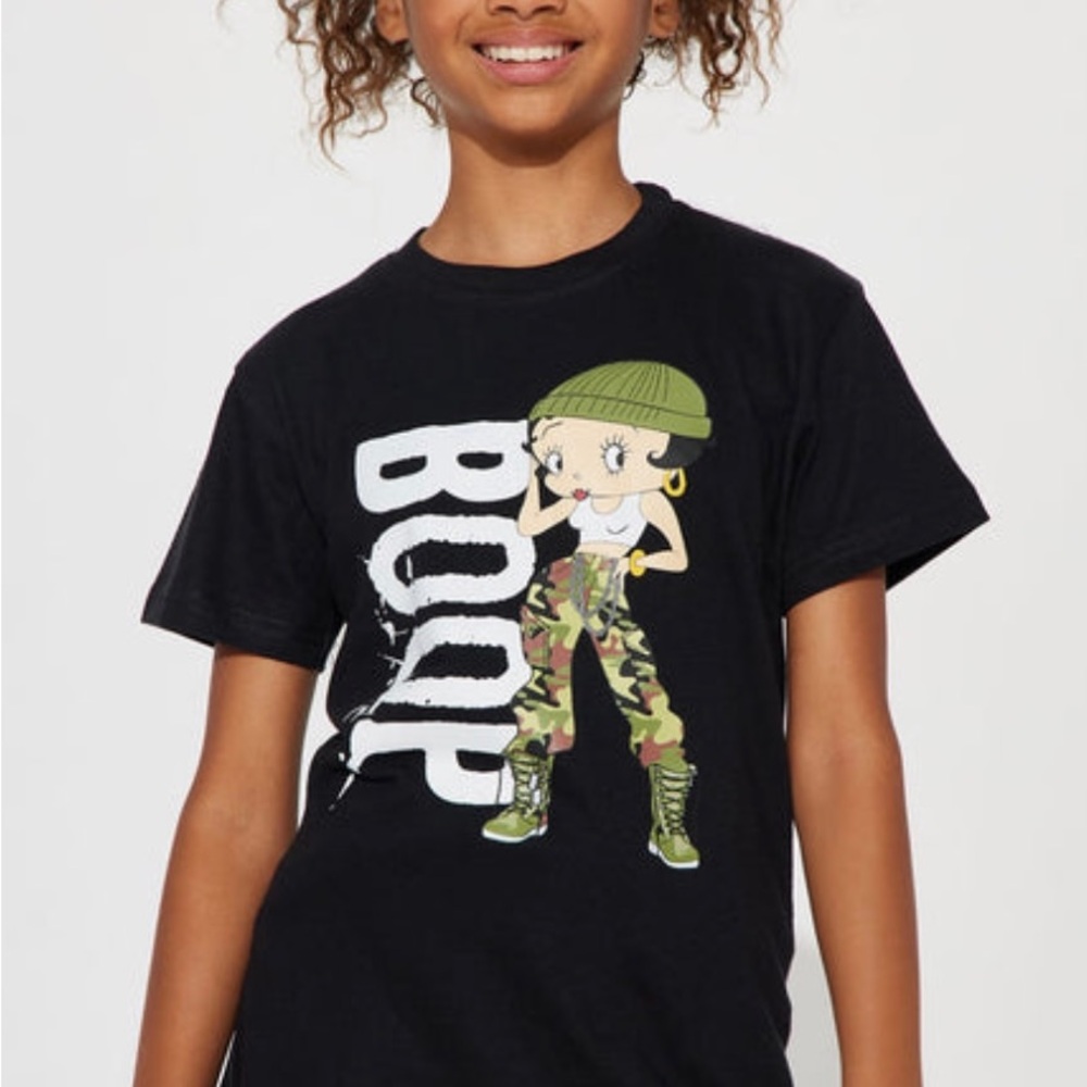 Betty Boop Camo Junior/Adults White Tshirt W/Graphic Design by Popular Sports